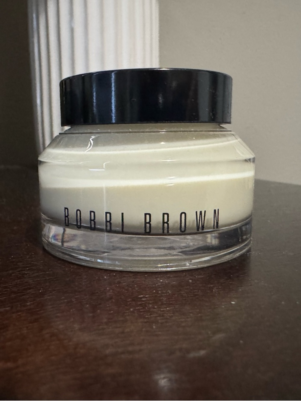 ** NEW ** Bobbi Brown Vitamin Enriched Face Base